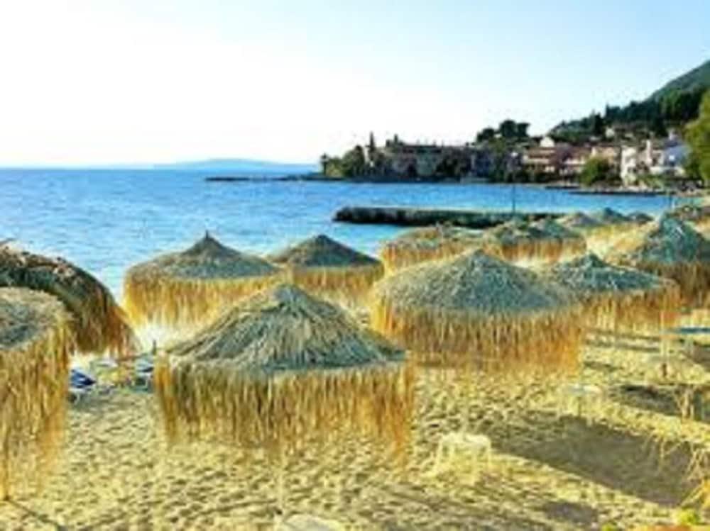 Kerkyra Beach Hotel & Apartments Benitses  Eksteriør bilde