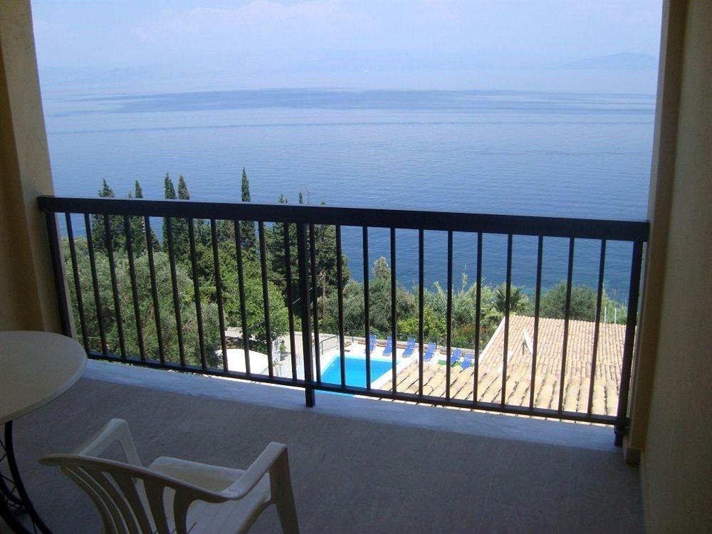 Kerkyra Beach Hotel & Apartments Benitses  Eksteriør bilde