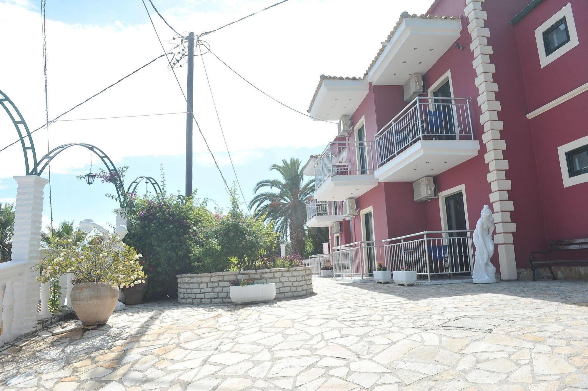 Kerkyra Beach Hotel & Apartments Benitses  Eksteriør bilde